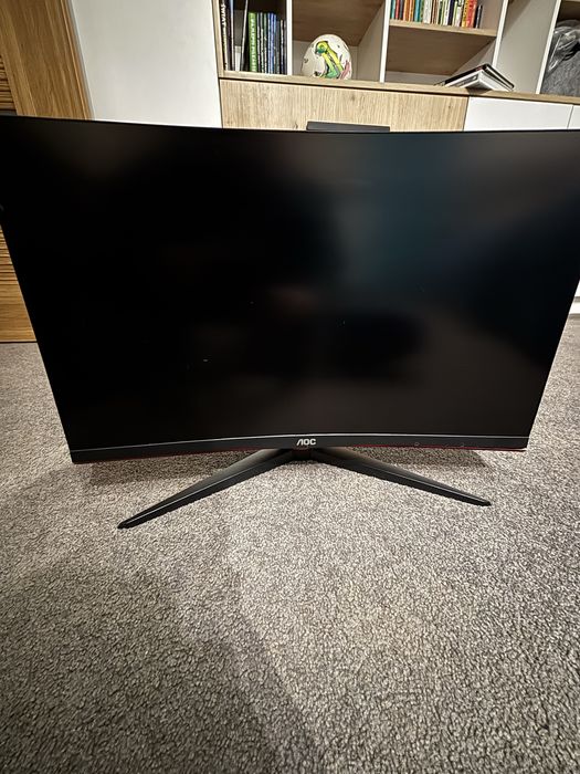 Monitor zakrzywiony AOC