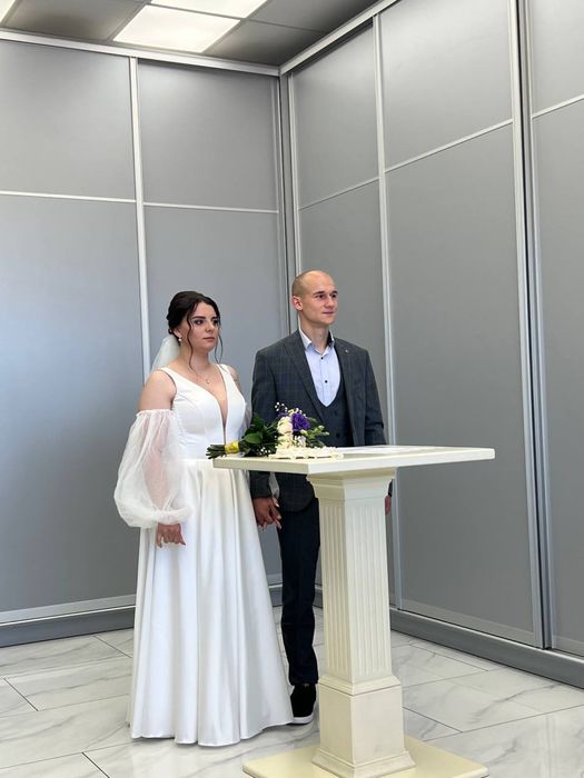 Свадебное платье