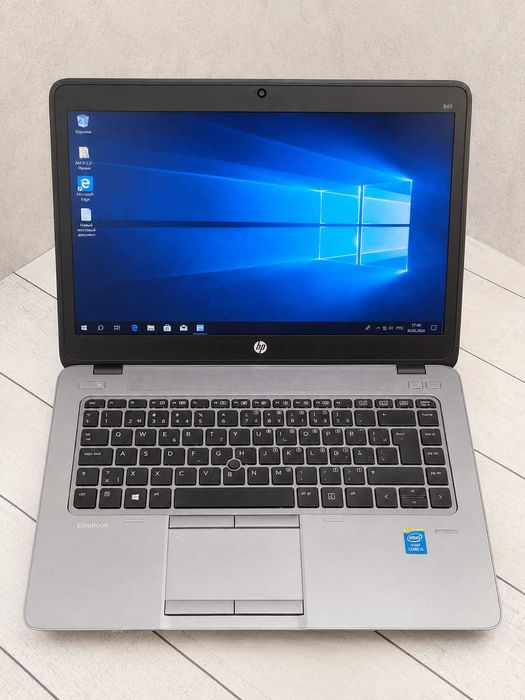 HP 840 G2 i5-5200 AMD R7 M260X 1gb 8ram ssd 128