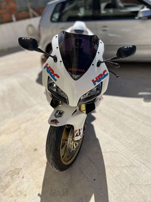 Honda cbr 1000rr