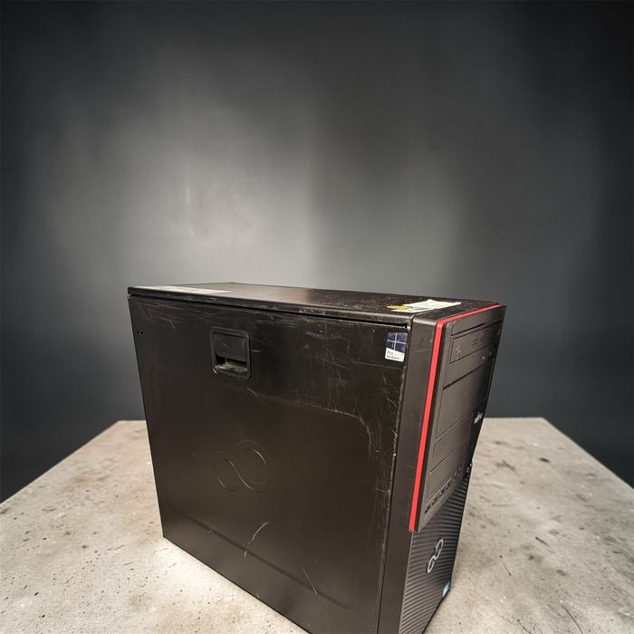 Fujitsu Esprimo P910L 8GB ram i3 Windows 10 Pro