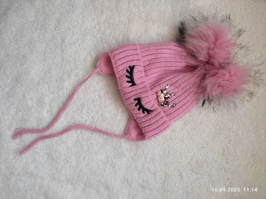 Шапочку для дівчинки зимова