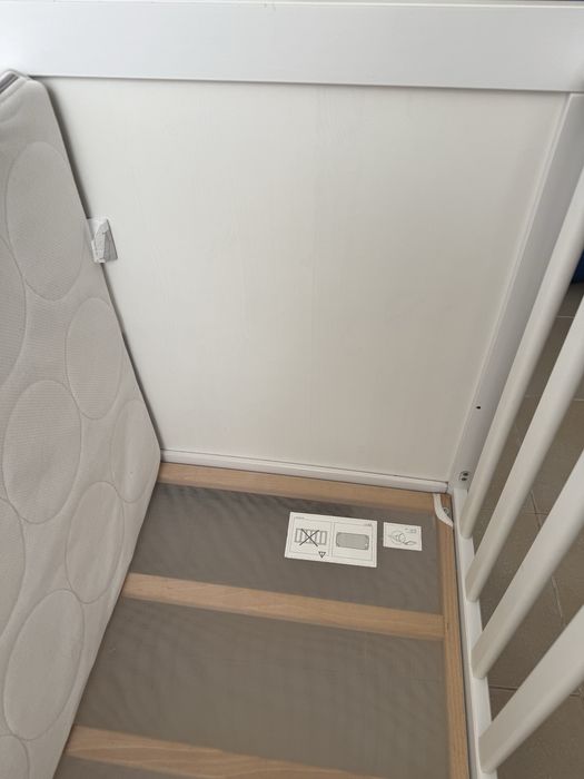 Berço com colchao