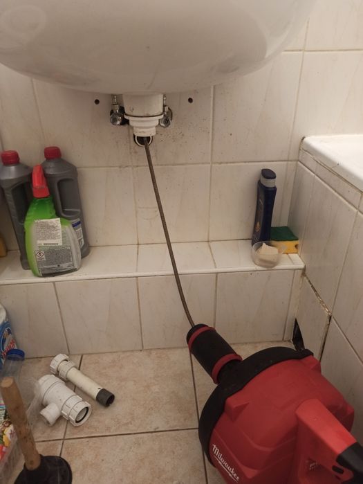 Uslugi hydrauliczne. Drobne naprawy od 100 zł .Udraznianie kanalizacji