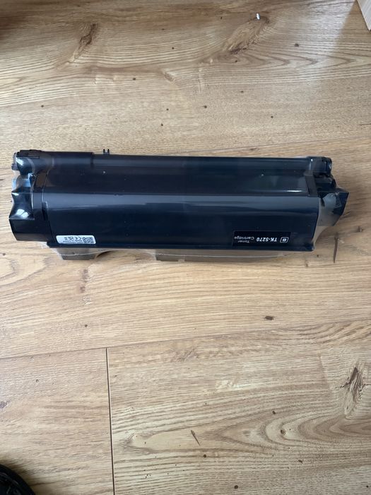 Czarny toner Kyocera TK-5270