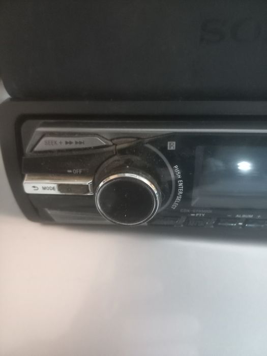 продам магнитолу Sony  ориг.