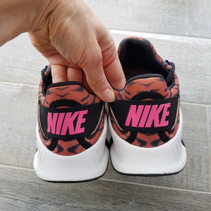 Nike Free Metcon 4 жіночі кросівки р. 38