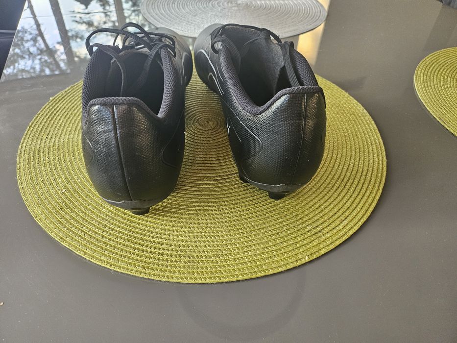 Buty-korki dla mężczyzny