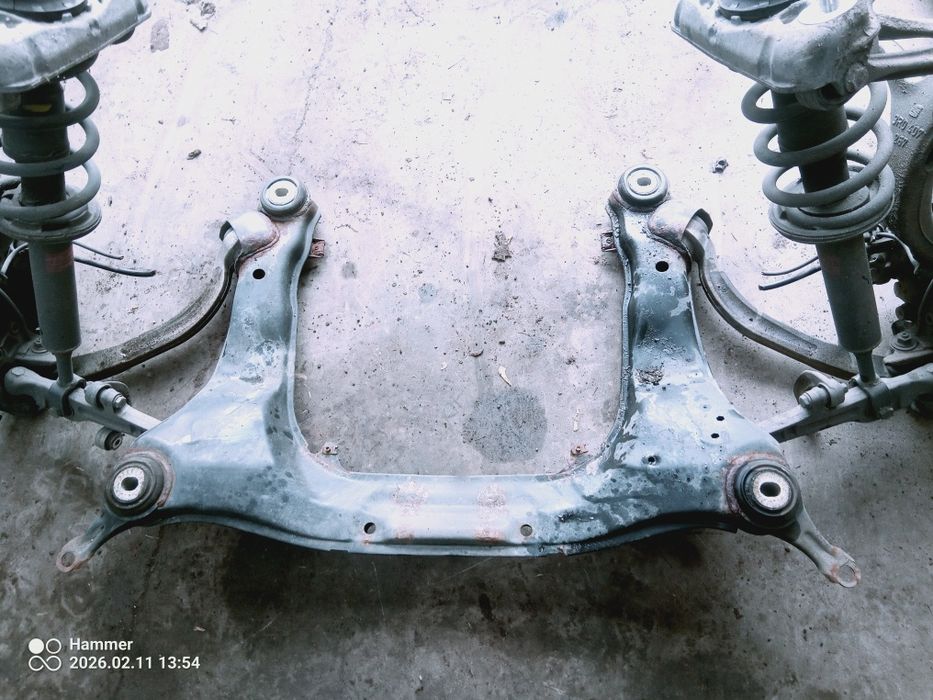 Audi a4 B7 seat exeo zawieszenie przód zwrotnica amortyzator wózek kom