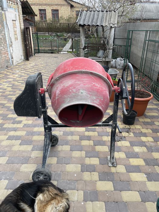 Бетонозмішувач FORTE EW6140p