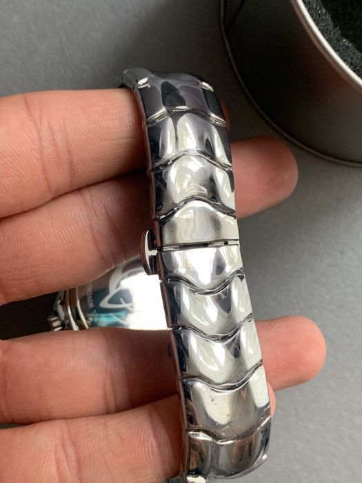 Новий годинник Nike Triax