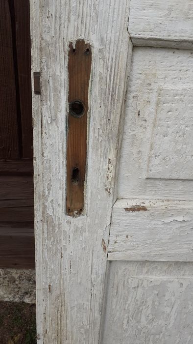 Drzwi drewniane ze starego domu