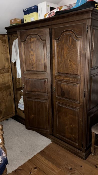 Mobilia em bom estado