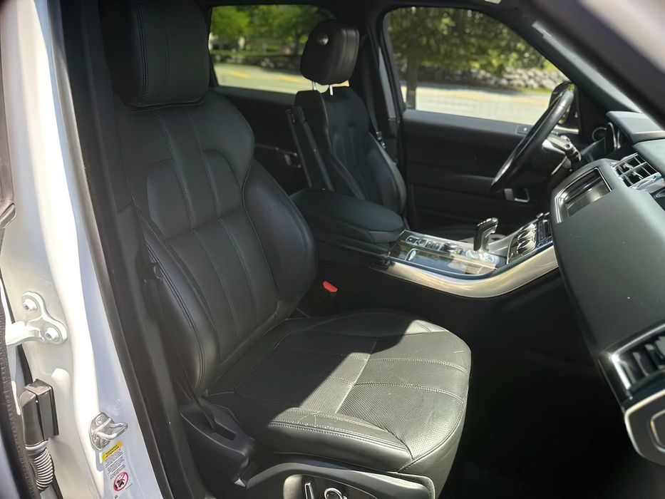 Land Rover Range Rover Sport HSE      2016