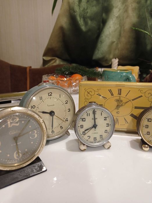 Часы, будильники