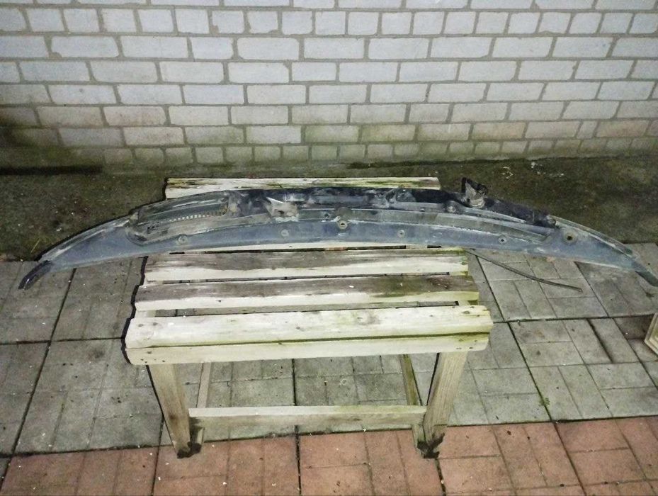 Жабо ВАЗ 2110 с дефектами: 400 грн. - Передні фари Новомосковськ на Olx