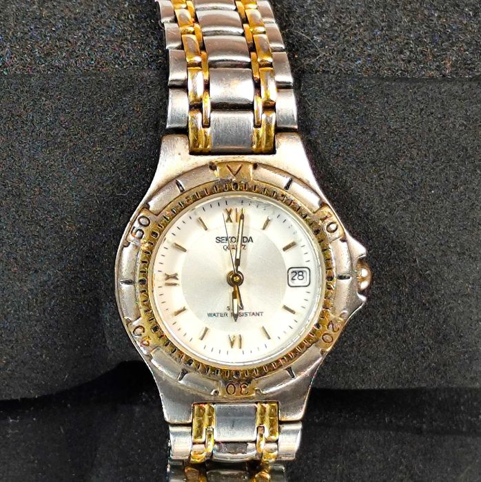 Damski zabytkowy zegarek kwarcowy SEKONDA