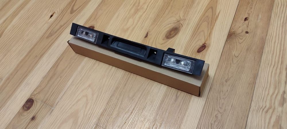 Планка підсвітка кнопка ручка відкривання багажника BMW X5 E53,X3 Е83,Q7,A6C6,A4B7 A4B6 A3 Passat B6 Touran Jetta5