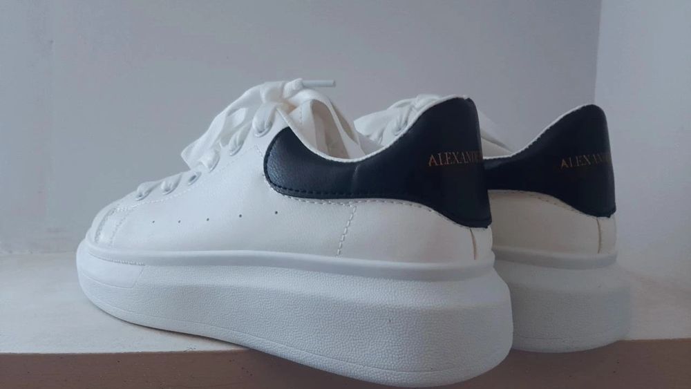Nowe trampki alexander McQueen