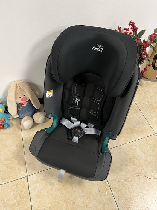 Автокрісло Britax Romer Advansafix i-Size Група 1/2/3 (9-36кг)
