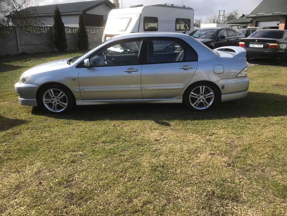 Кузов,запчастини кузова для Mitsubishi Lancer 9