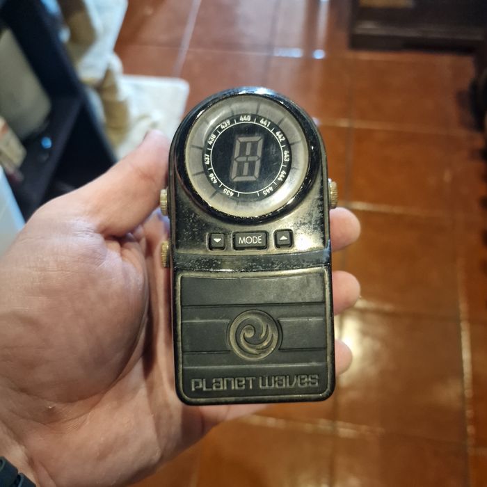 Tuner Planet Waves