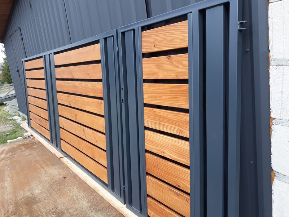 Brama dwuskrzydłowa wraz z furtką