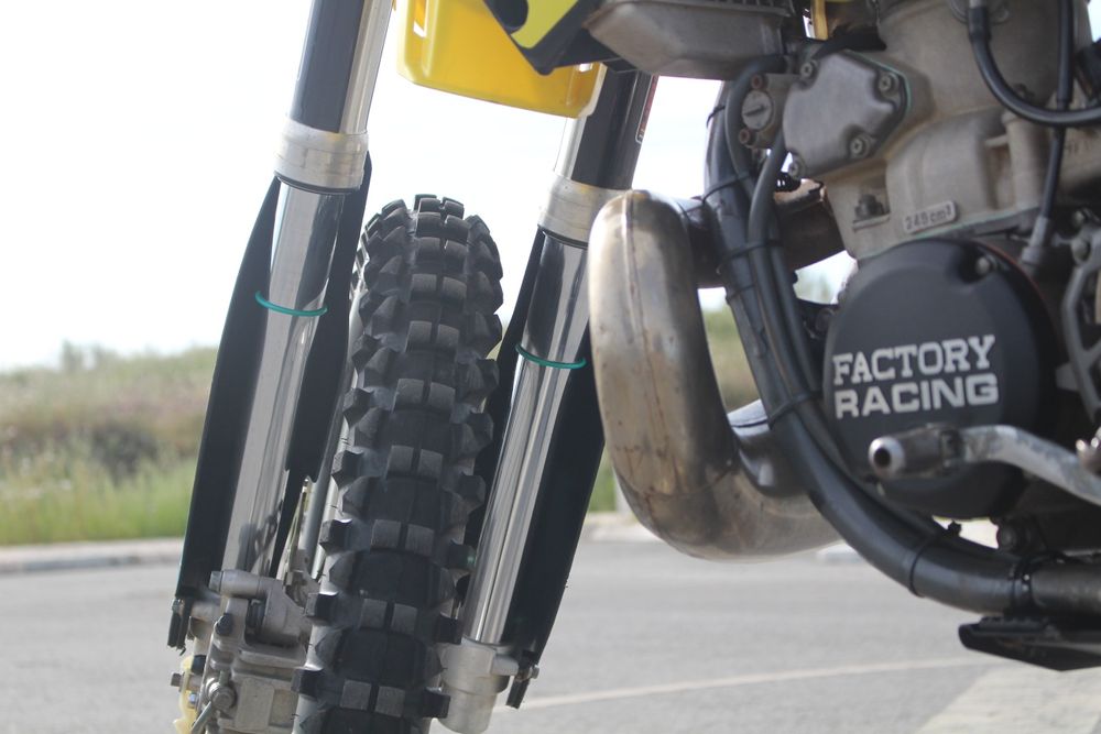 Suzuki RM 250 (2T)