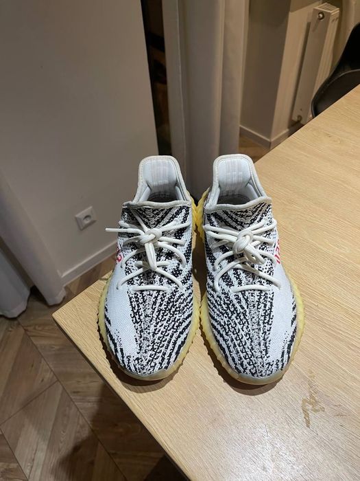 adidas Yeezy boost 350 v2 zebra 40 2/3 beluga onyx black white bone c
