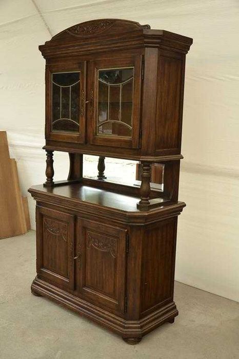 stylowy dębowy kredens witryna