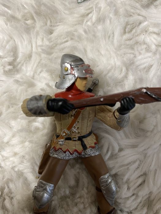 Figurki rycerzy