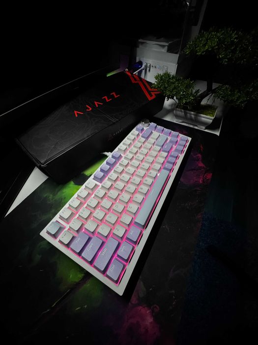 •  Ajazz AK 820 Blue-White-Purple / Sea Salt Switches •