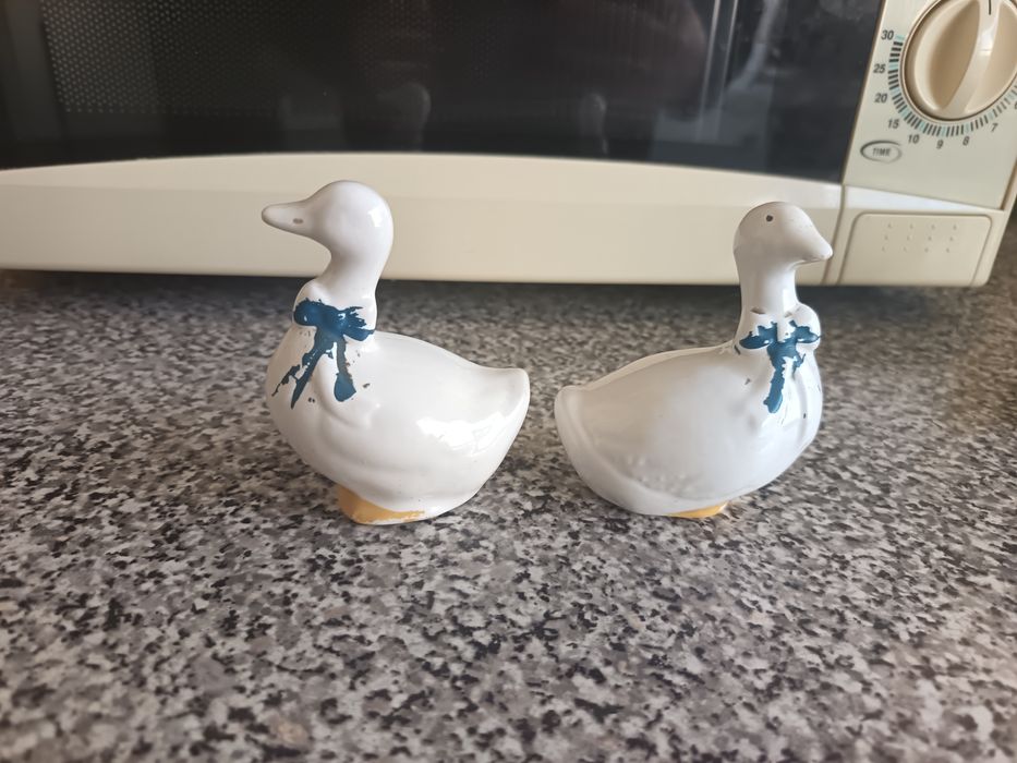 Conjunto pimenteiro e saleiro