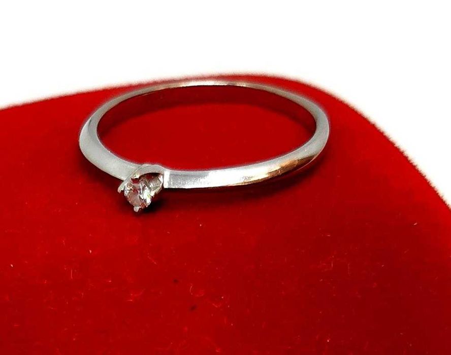 Złoty pierścionek diament PR.585 W:1,18gr R.11 InterSKLEP