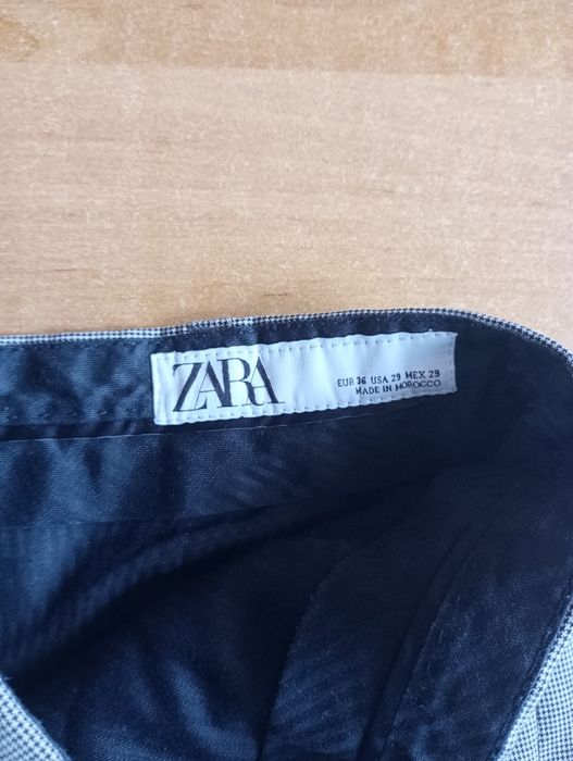 Eleganckie spodnie chinosy Zara 36