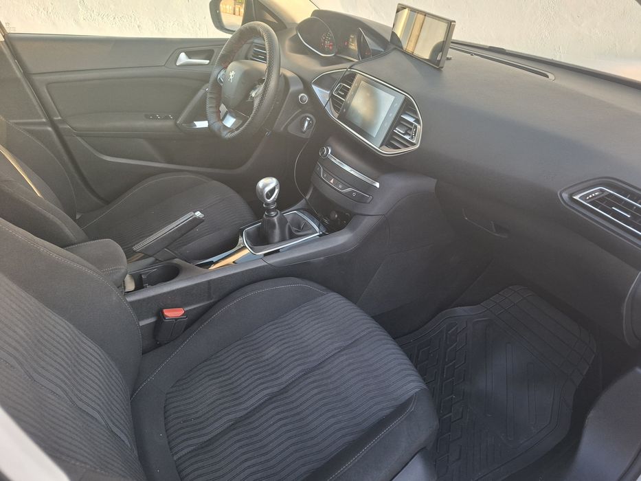 Peugeot 308 1.6 hdi 120cv