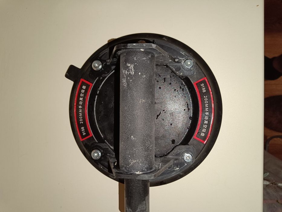 Инструмерюнт для укладки плитки и гипсокартона