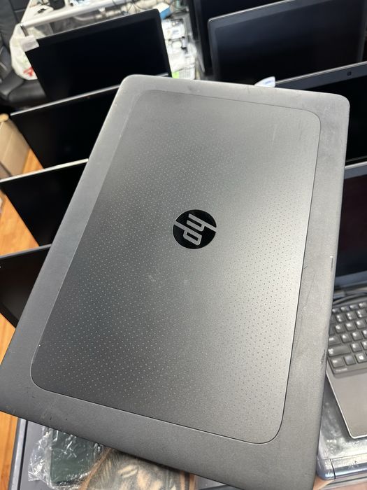 Игровой ноутбук Hp