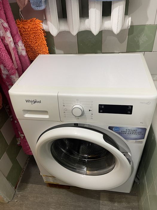 Пральна машинка Whirlpool