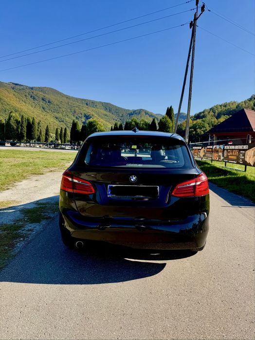 BMW  seria 2 /214d