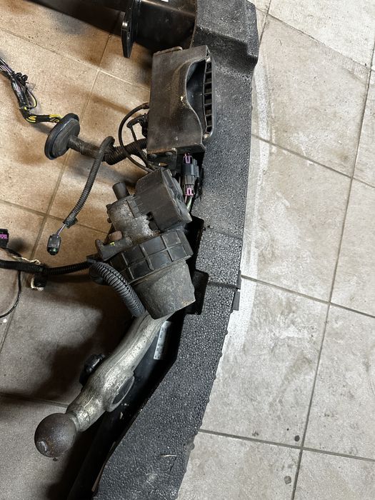 Hak Oris skladany do opel insygnia kombi