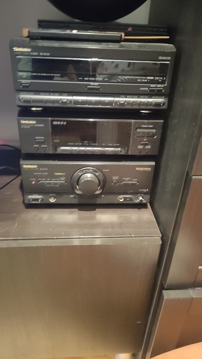 Aparelhagem de som com comando