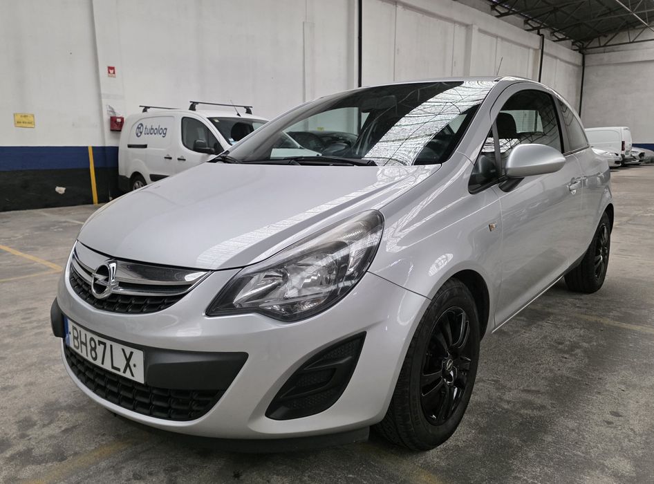 Opel Corsa Diesel 5 Lugares | 149 mil kms | 2013
