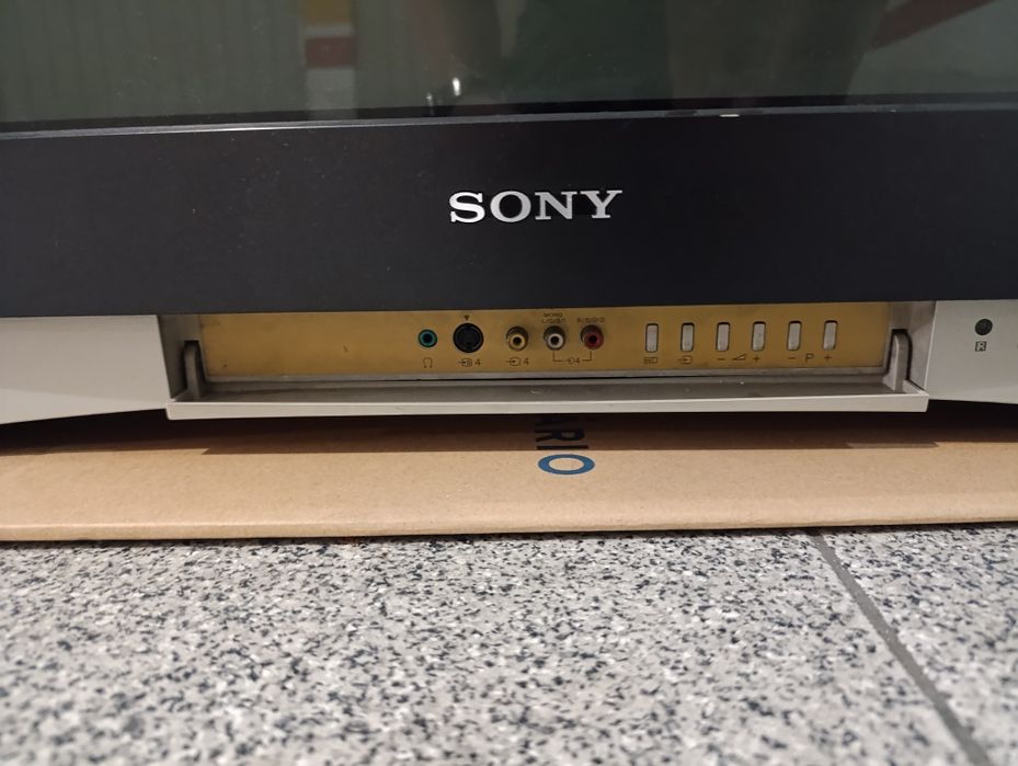 TV Sony em boas condições