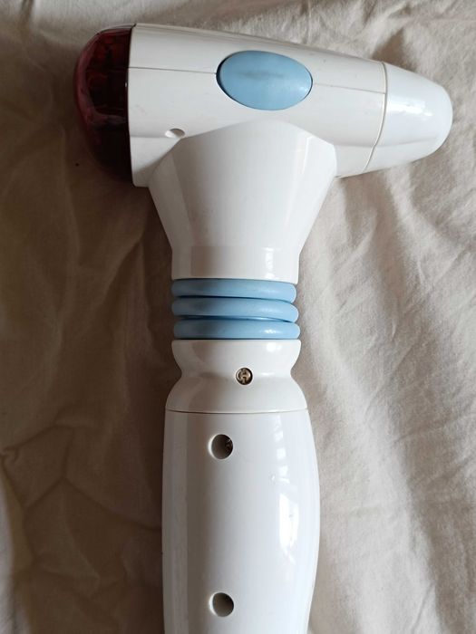 Massajador vibratório e infravermelhos Clatronic