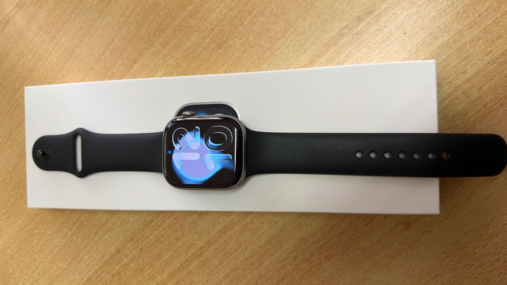 Apple Watch 11 GPS 46 mm  usado mais está zero. Pagamento somente em mãos  , retirado do aparelho em mãos tbm