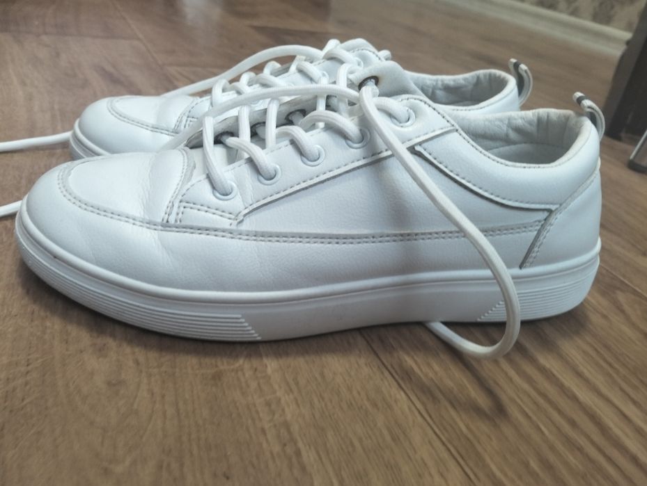 Кеди білі апава 36 розмір