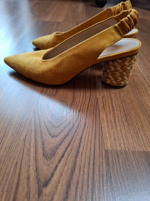 Buty damskie jak nowe Parfois. Rozm.36.