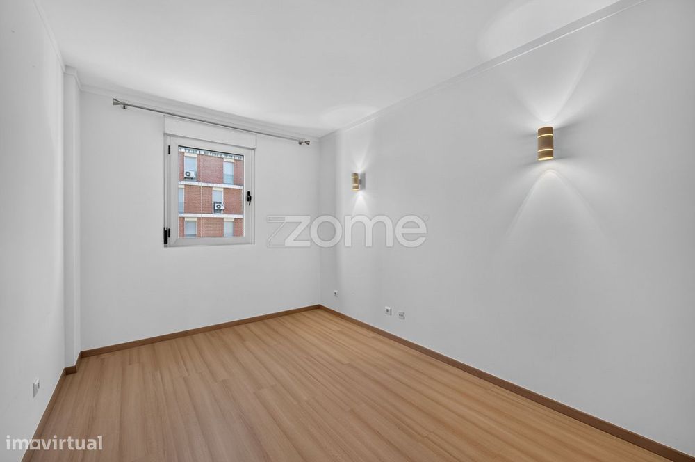 Apartamento T2 mobilado para arrendamento no Lumiar – Alta de Lisboa