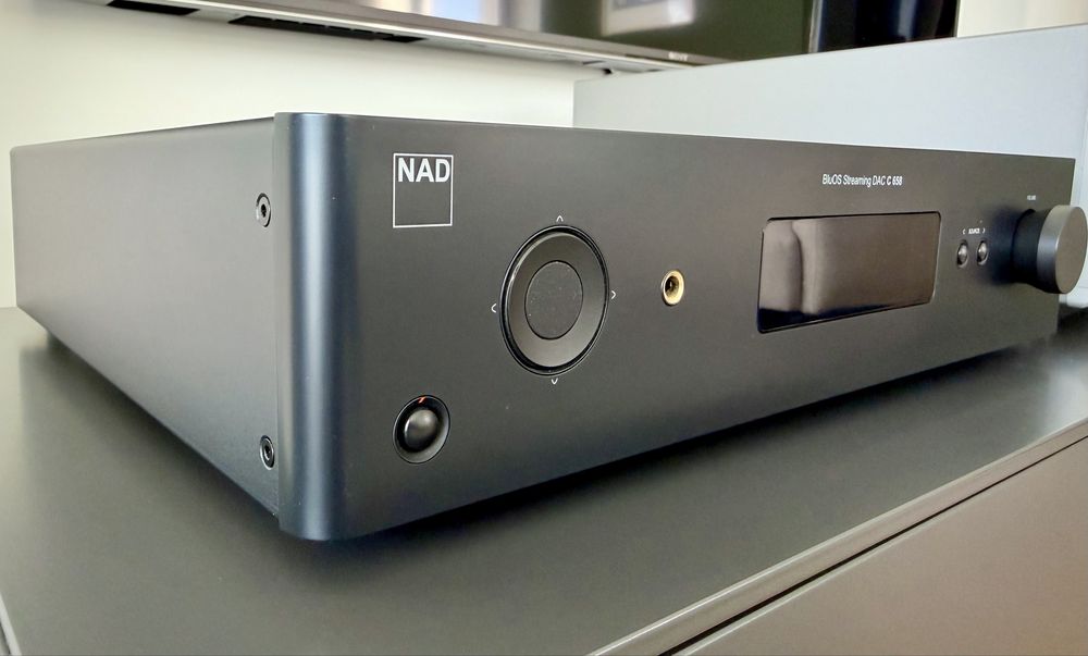 NAD C658 BluOS Streaming DAC / Przedwzmacniacz / Dirac Live